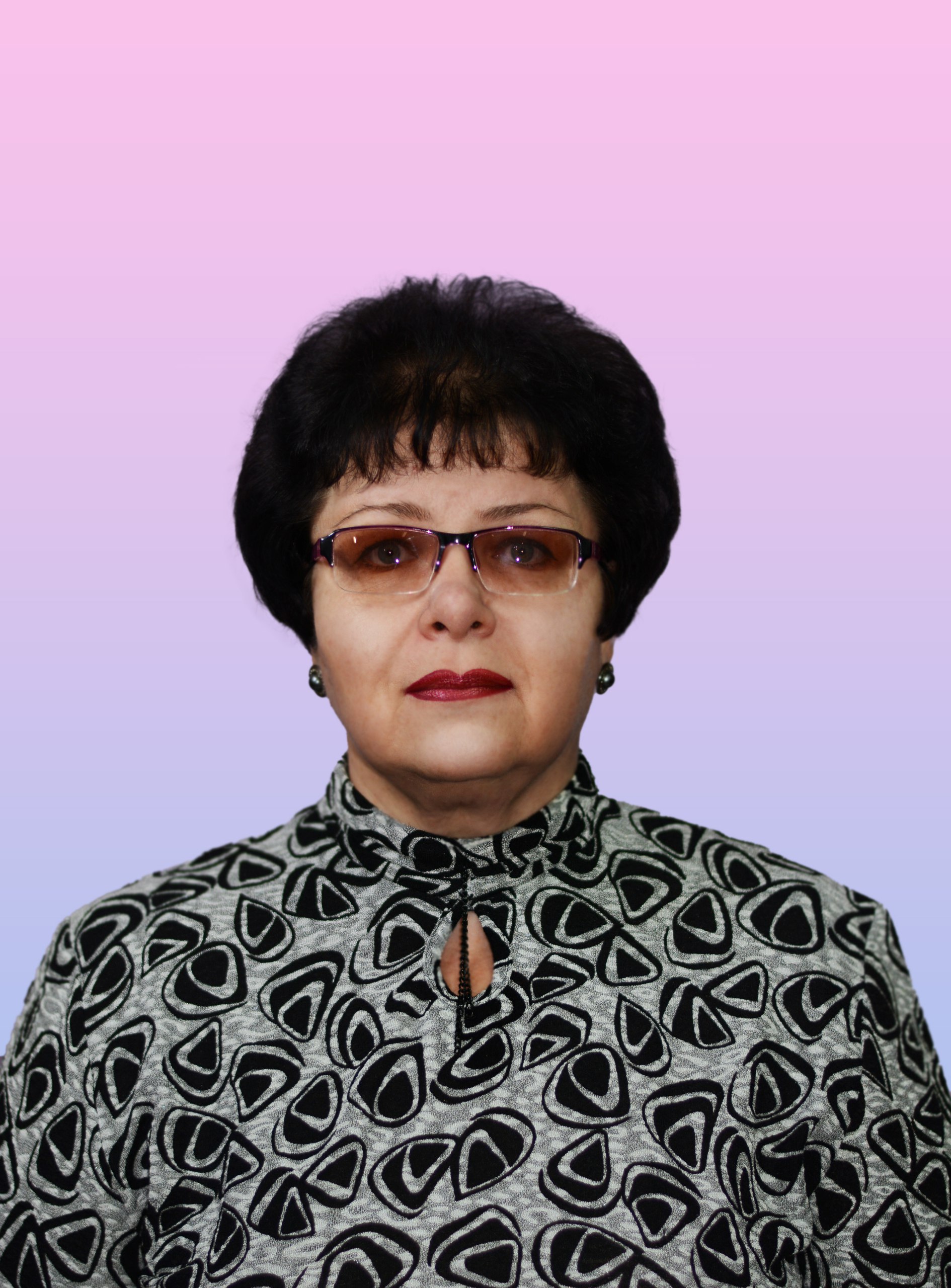 Cтупакова Наталья Николаевна.